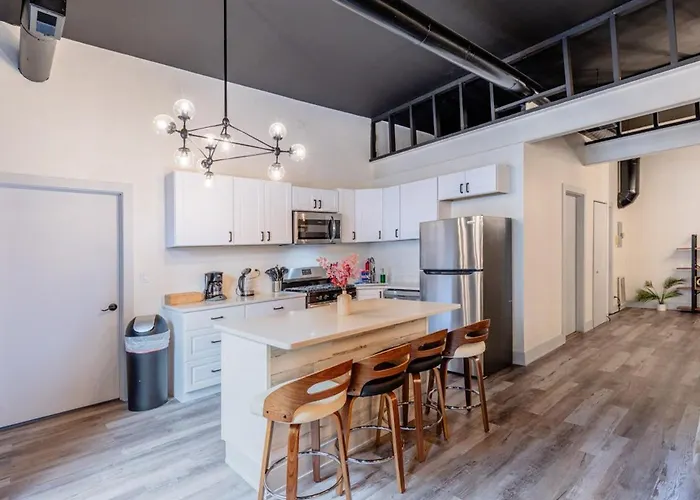Апартаменты Luxury 5br W/ King Bed & Pool Table Near Chinatown